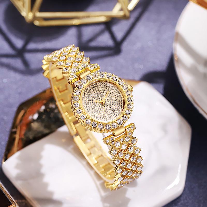 New Fashion Women Watches Rhinestone Quartz Watch Simple Casual Wristwatch Alloy Ladies Clock Relogio Feminino Reloj Mujer Watch