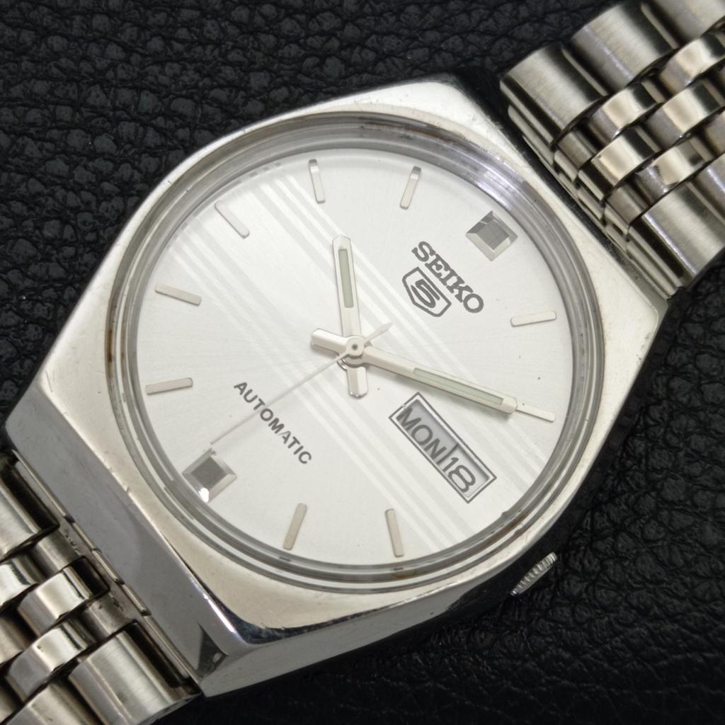 GENUINE VINTAGE SEIKO 5 AUTOMATIC 6309A JAPAN MENS SILVER DIAL WATCH A701655-5 R206c-a701655