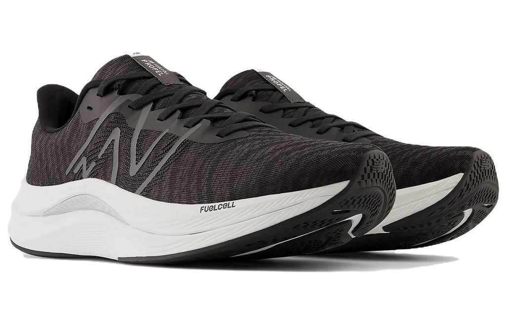 New Balance FuelCell Propel V4 Черный Белый MFCPRLB4