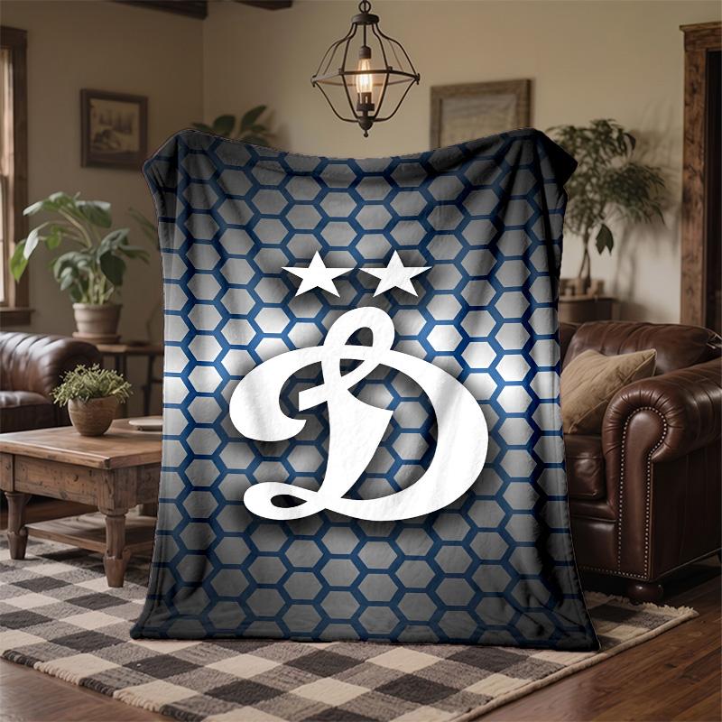 Dynamo Moscow Print Flannel Blanket Soft Warm Sofa Bed Throw Blanket For Home Office Bedroom