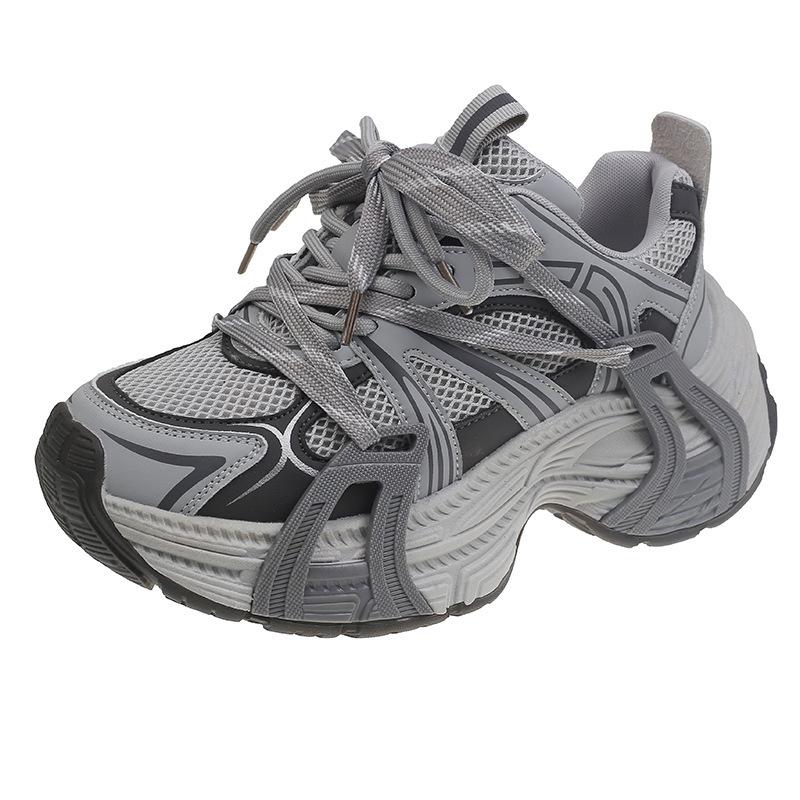 Платформа папы обувь женская весна 2025 новый маленький мужчина рост увеличение жареный улица Париж шина пара шнурков спортивная обувь прилив