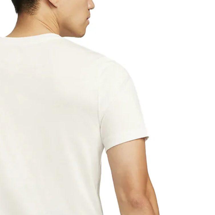 Nike T Shirts Men's White Crew Neck Moderate Straight Fit DM6274-030