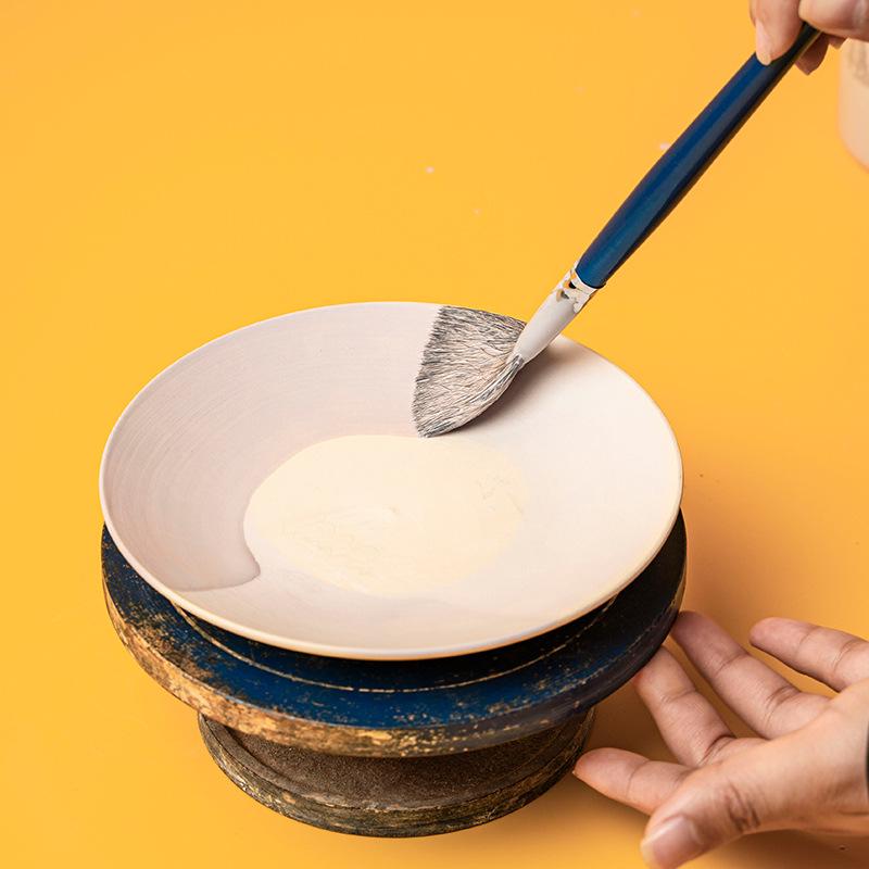 Fan-Shaped Ceramic Glazing Brush with Metal Holder for Gouache