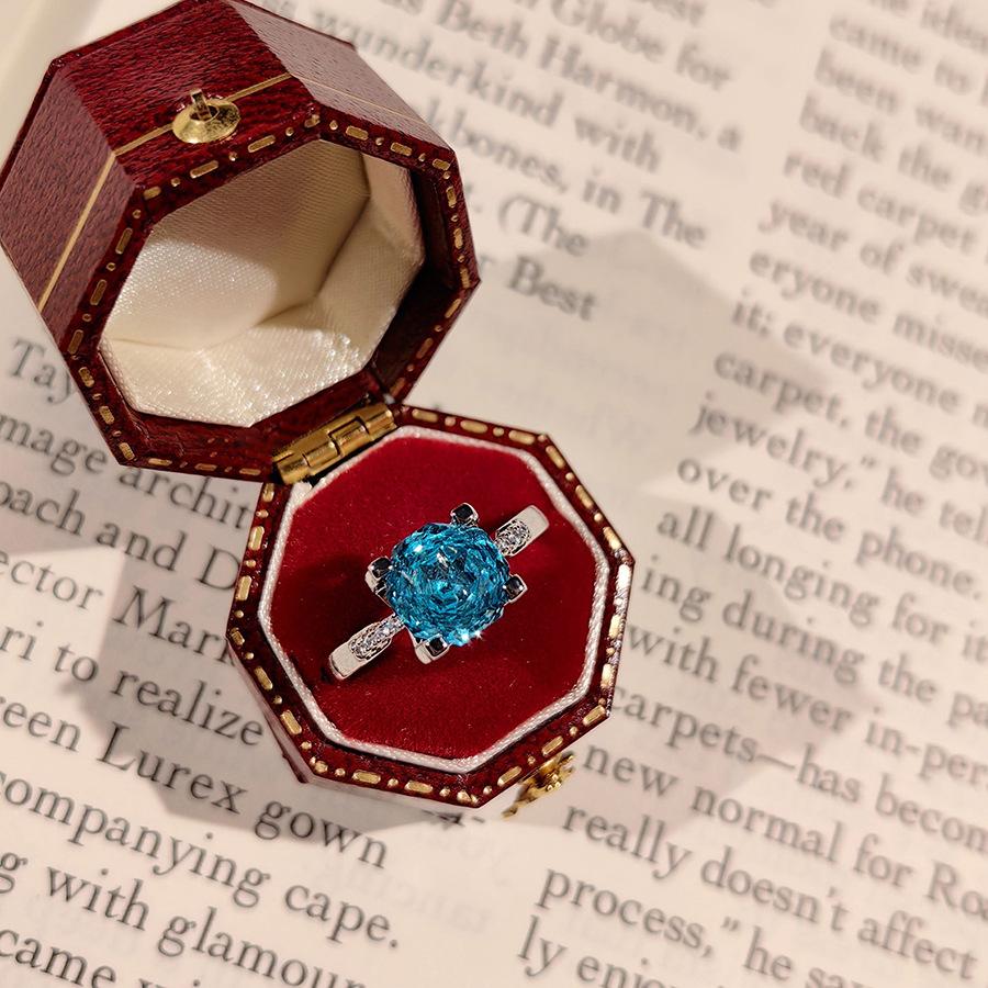 Классическое ожерелье-подвеска 'Голова быка' с розовым звездчатым анисом, огранка 'роза', параиба, красочные серьги-пусеты с бриллиантами, кольцо с розовым бриллиантом, браслет цвета морской волны