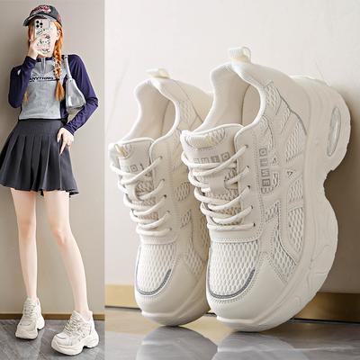 Модные женские кроссовки на платформе 2025 Осень Новая мода Повседневные спортивные кроссовки на шнуровке Женские нескользящие кроссовки для ходьбы Женские вулканизированные туфли