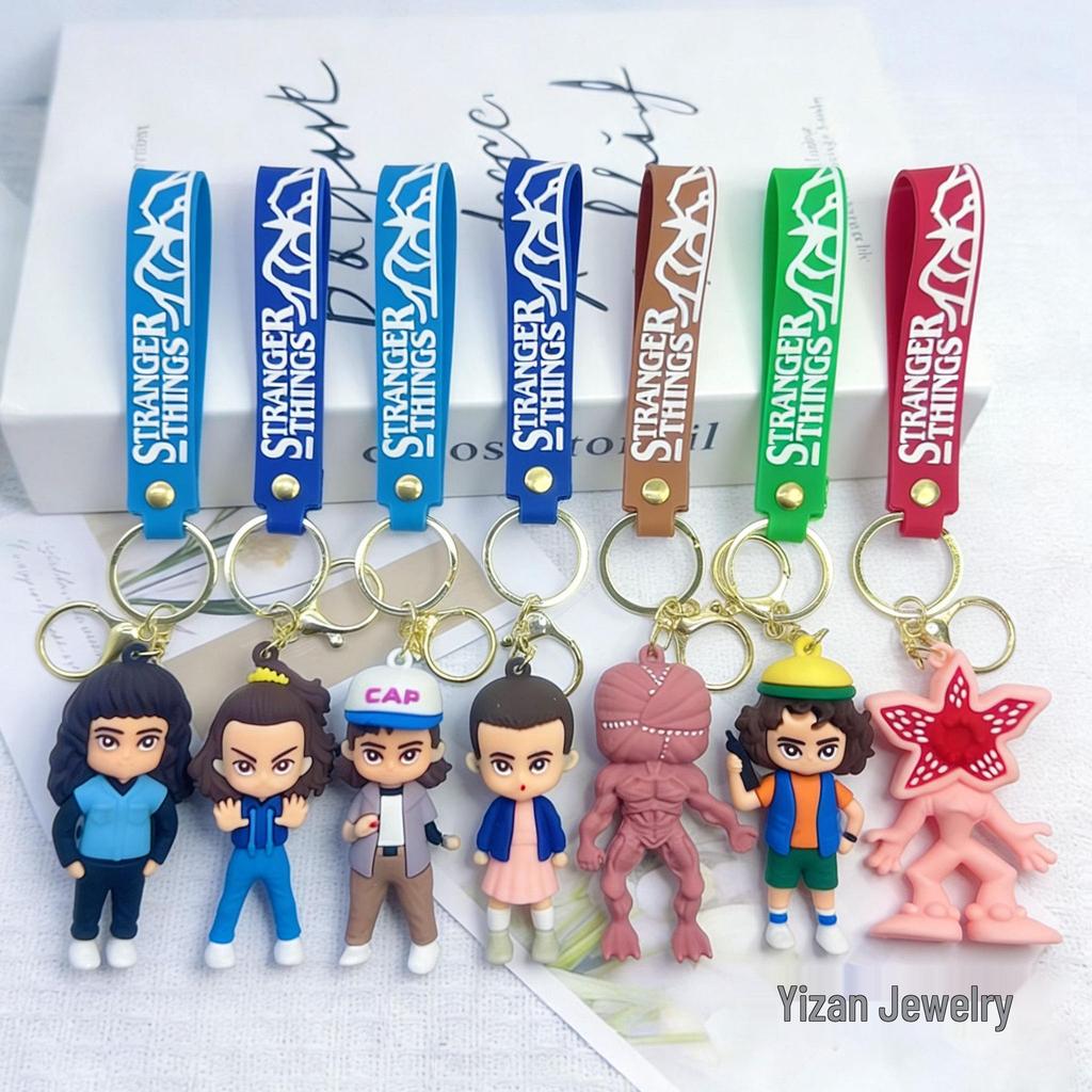 Силиконовый брелок Stranger Things 2026: Милый кулон на сумку и аксессуар для автомобиля