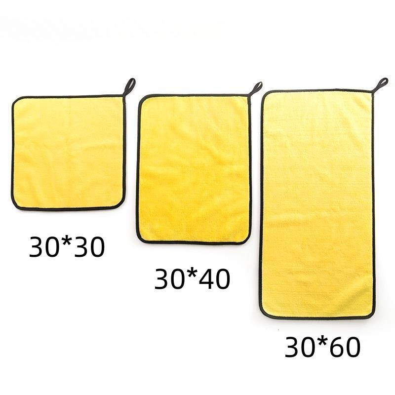 Абсорбирующее стекло и полотенце для чистки автомобиля