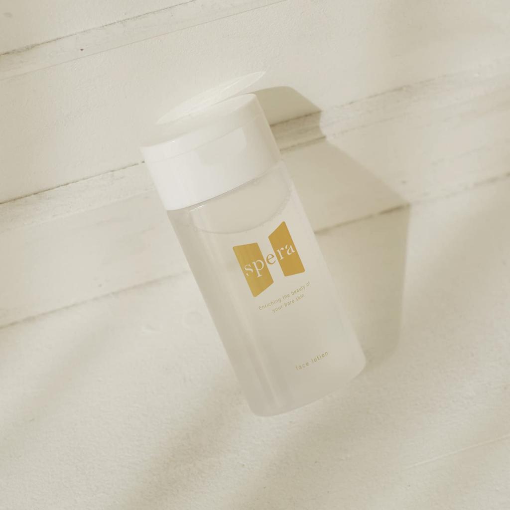 Spera Face Lotion Highly Moisturizing with a Refreshing Contains 18 Beauty Ingredients Including Hyaluronic Acid and 140mL. Perfume-like Scent.