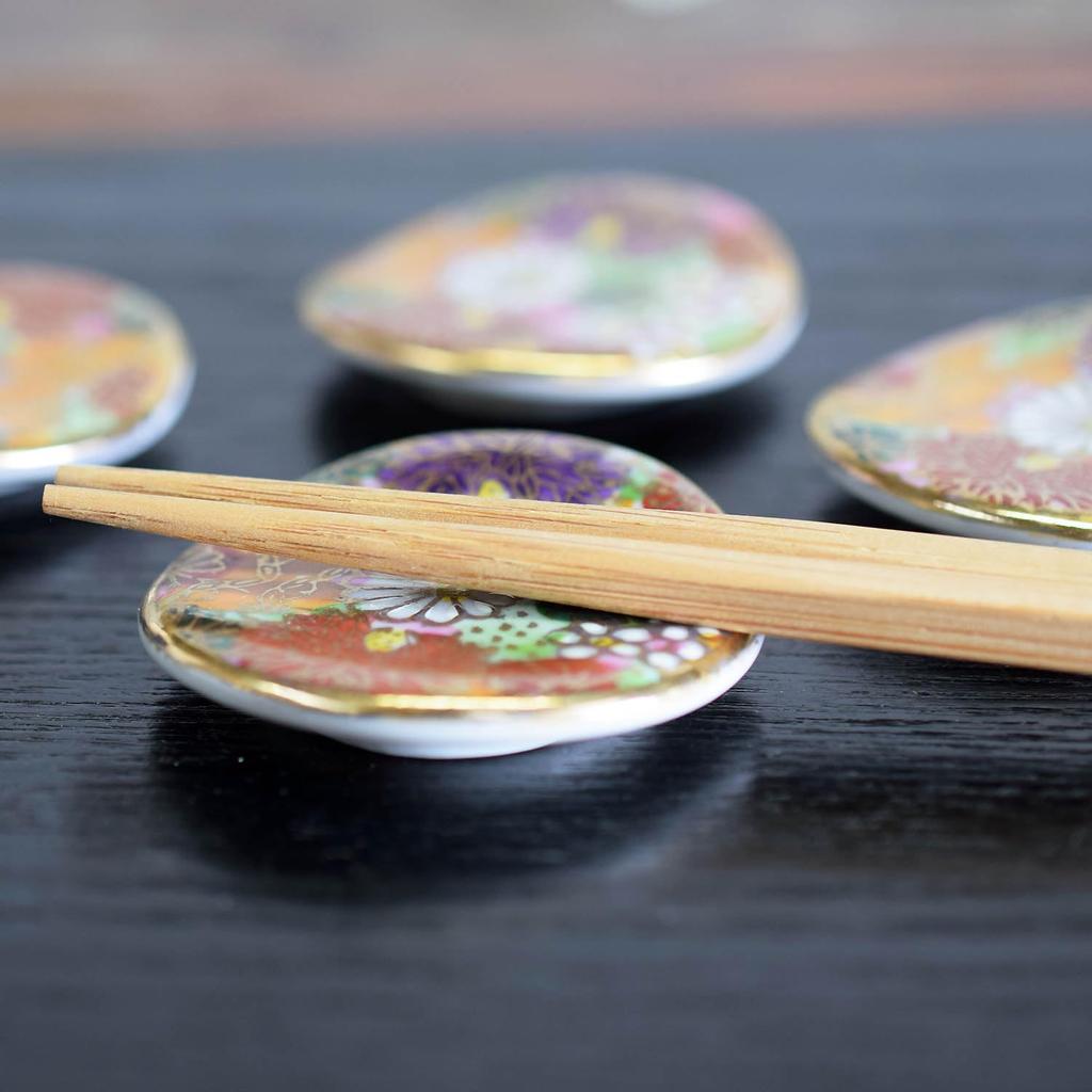 Waza No Kura: Stylish Kutani Ware Chopstick Rests, Set of 5, Flower Design, Ceramic, Premium Brand, Japanese Tableware, Cutlery Rest, Made In Japan
