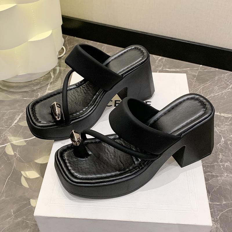 Женские босоножки на высоком каблуке 2024 лето новая мода универсальный носок толстая подошва нескользящие повседневные высокий каблук прилив шлепанцы для песка