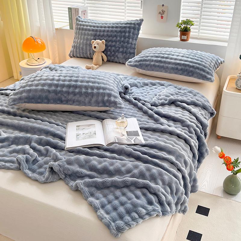 «Плед из искусственного кролика — офисный сон, летний кондиционер, всесезонный диван и постельное белье»