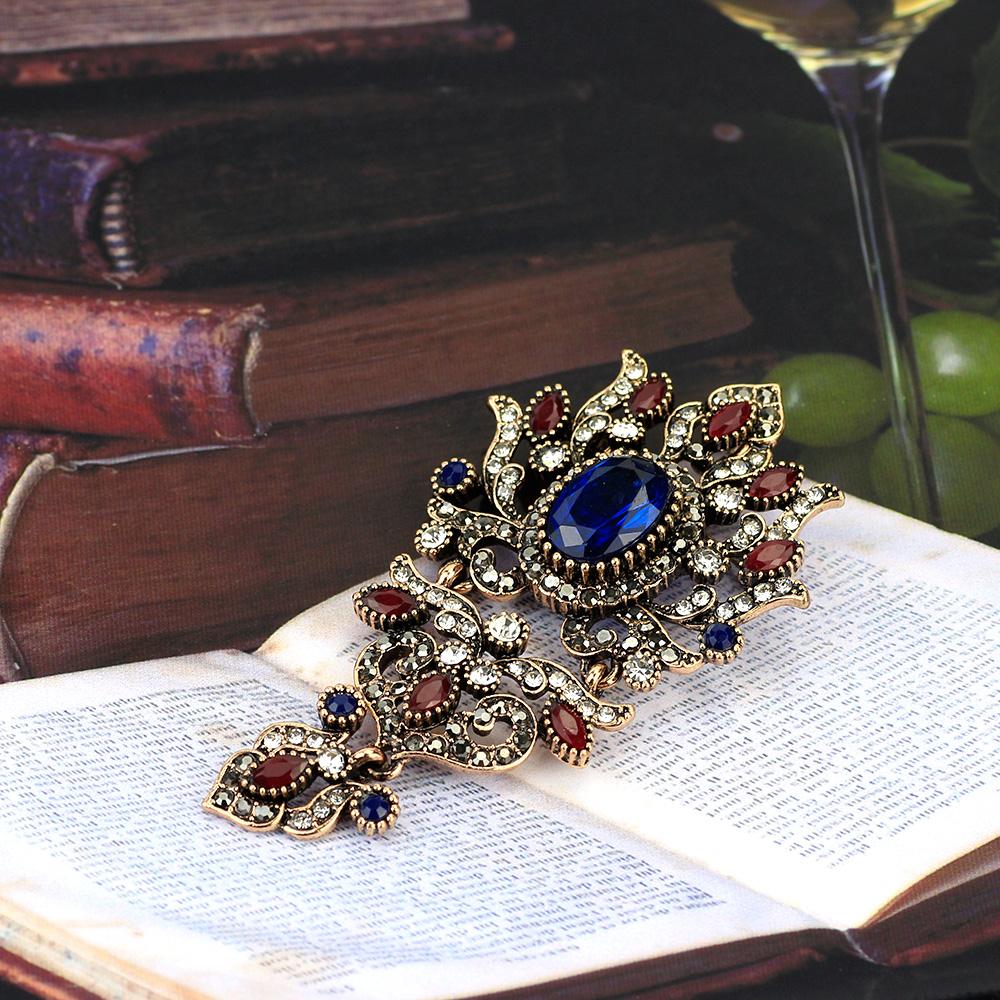 Vintage Bohemian Flower Crystal Ladies Brooch Vintage Gold Color Resin Bridal Jewelry Gift