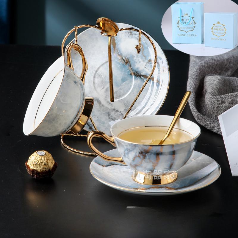 Retro Imperial European Coffee Cup Set Porcelain Tea Sets Luxury Gift Bone China Ceramic Cafe Wedding Decoration Drinkware