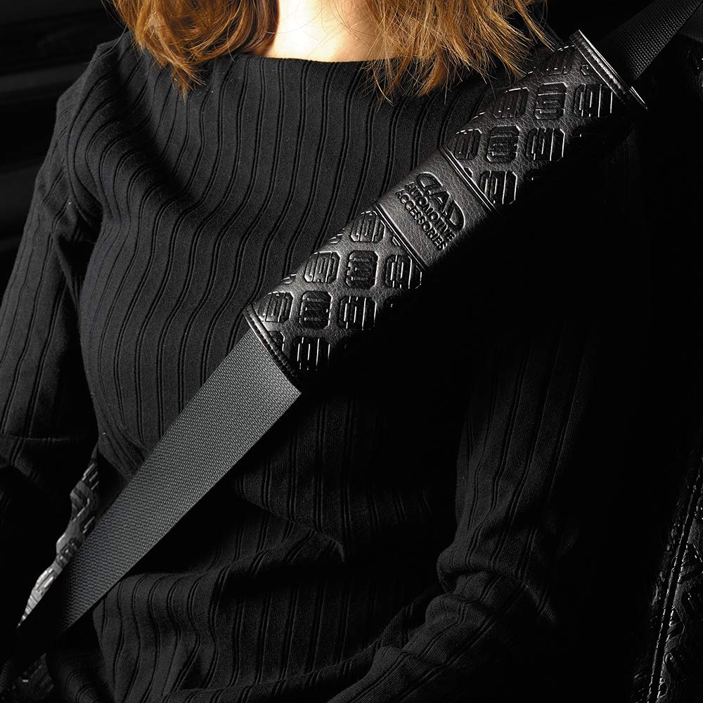 GARSON DAD Накладка на ремень безопасности Тип Монограмма Кожа Черный HA499-01 D.A.D