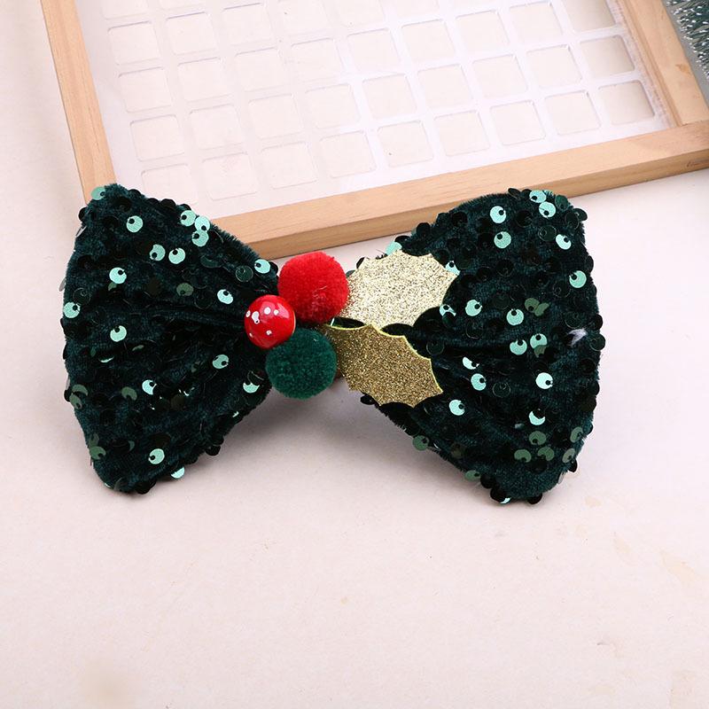 DIY Christmas Hair Clips: Antler, Sequin, and Bow Embellishments for Kids