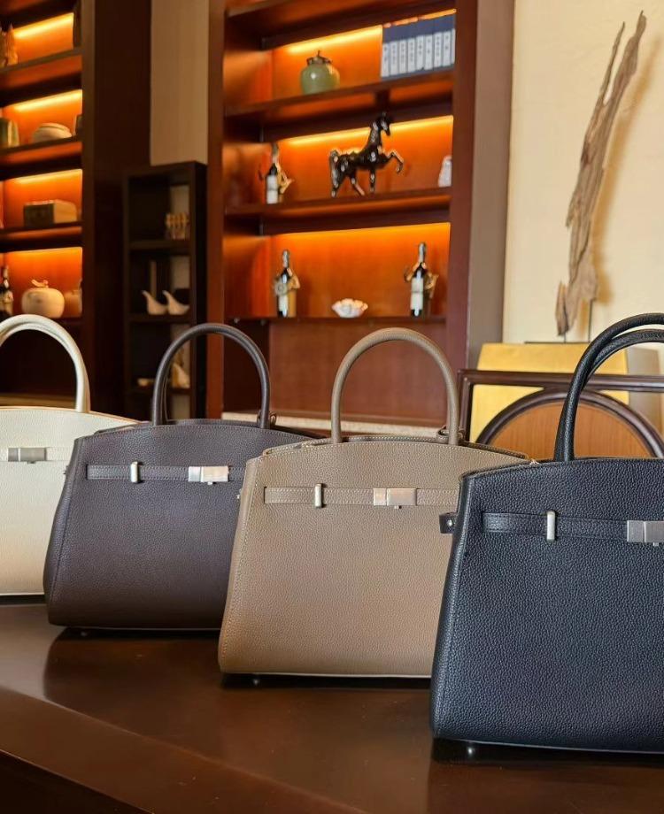 Нишевый дизайн матовая кожа большая вместимость сумка для покупок зимняя новая кожаная сумка-тоут повседневная универсальная сумка-тоут