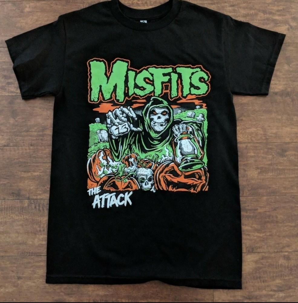 НОВАЯ ФУТБОЛКА MISFITS THE ATTACK Унисекс