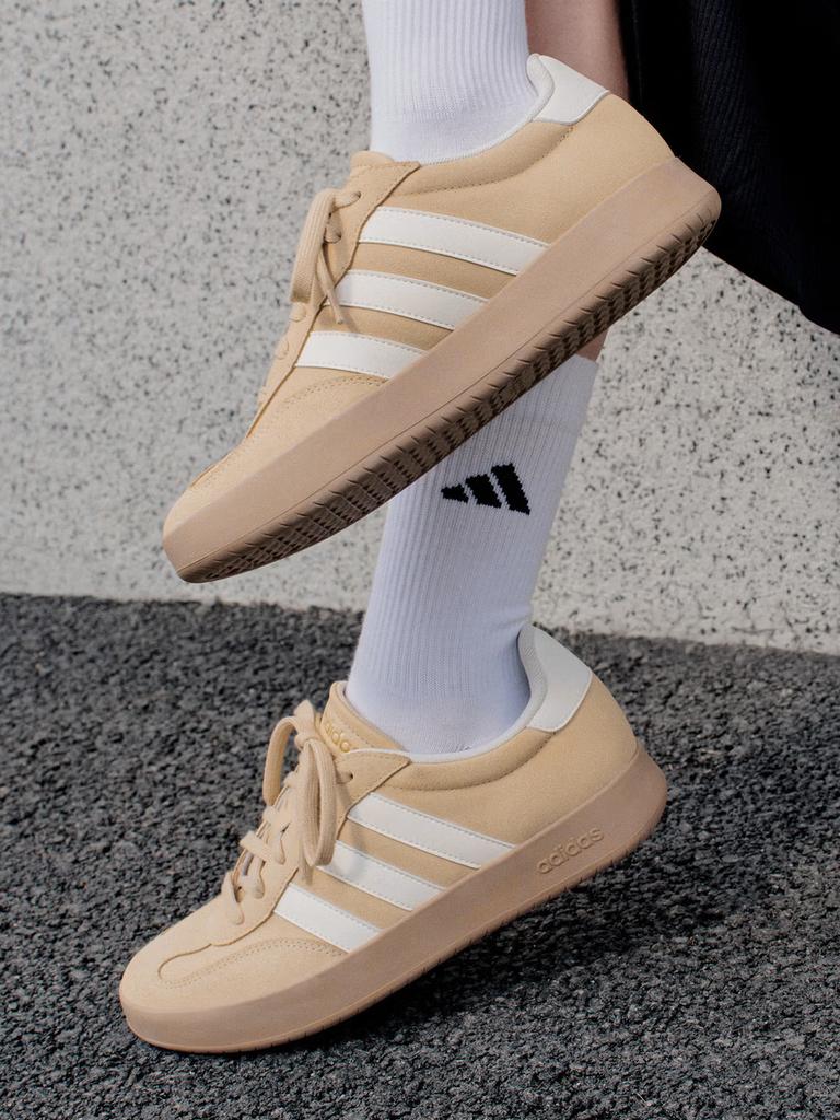 Adidas "T-shaped Shoes" BARREDA Casual Sneakers Made By Adidas  KH7000