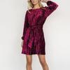 Solid Color Loose Knee Length Women's Commuting Velvet Round Neck Long Sleeved Dress