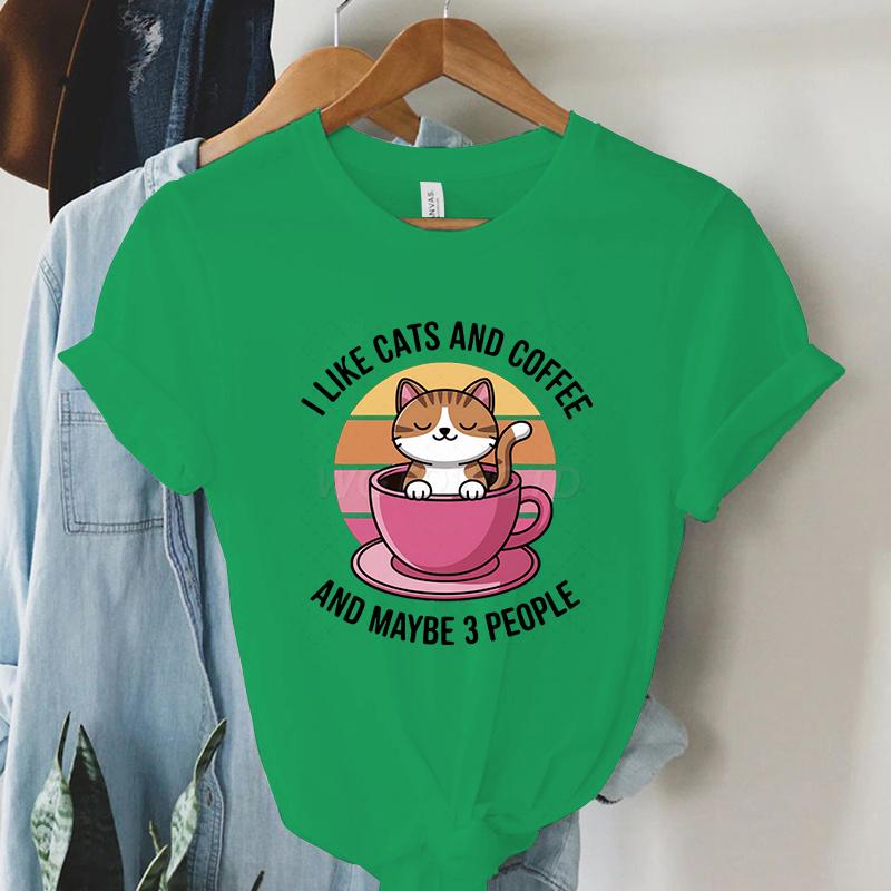 Кавайная футболка для любителей кофе с кошкой. Я люблю кошек и кофе. Классические топы. Футболки с круглым вырезом. Летняя одежда. Подарок для любителя кофе. Футболка для мамы кошки.