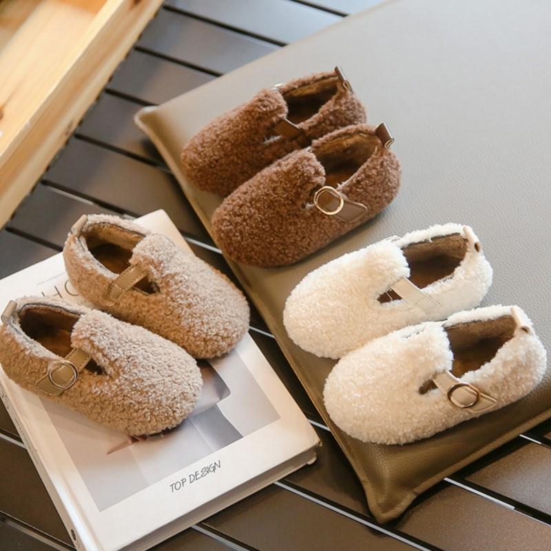 Детская зимняя обувь с хлопковой подкладкой, туфли на плоской подошве с Т-образным ремешком для девочек, теплая повседневная обувь с пряжкой, мягкая детская обувь из плюша