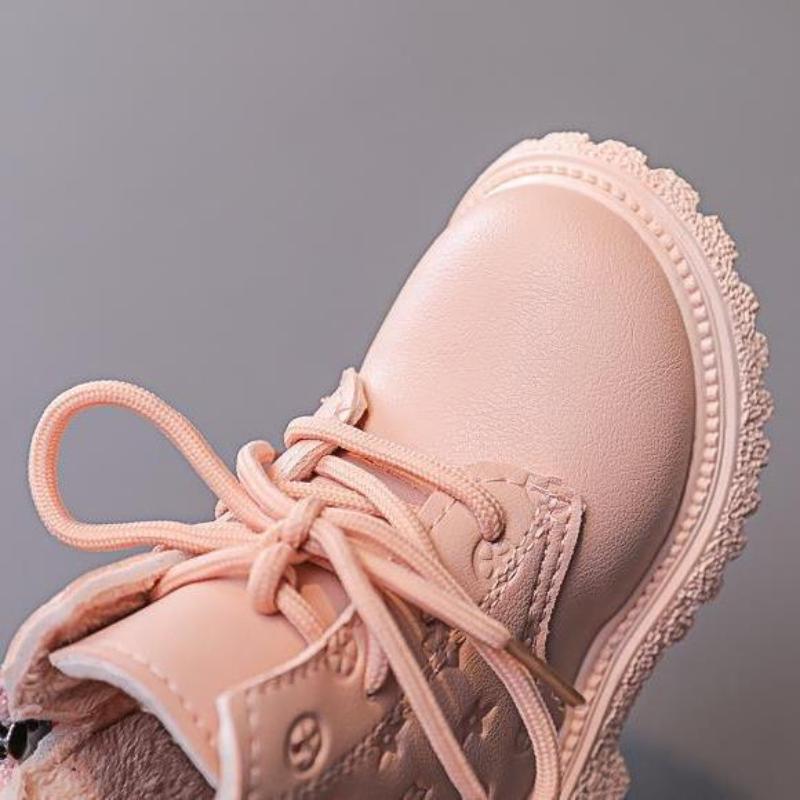 Детские теплые ботинки Мартина 2025 осень и зима новые для мальчиков в британском стиле с плюшевой подкладкой короткие ботинки для детей среднего и маленького возраста кожаные ботинки зимние