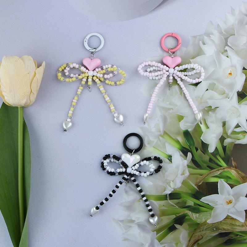 Модный милый брелок в форме сердца с бантом, милый бисерный бант, брелоки для ключей, украшения для рюкзака, аксессуары, кулон для мобильного телефона, подарки