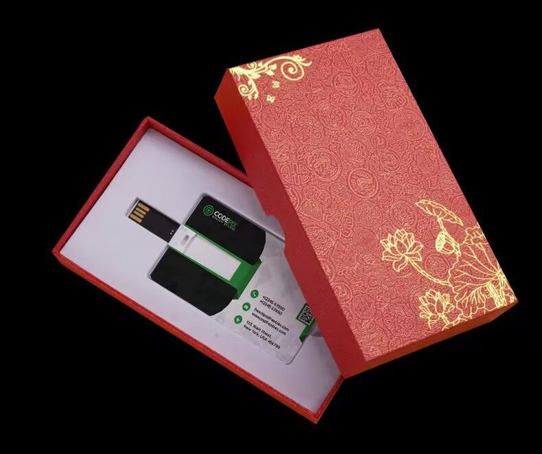 USB-накопитель в виде кредитной карты: Креативная визитка и корпоративный подарок с печатью логотипа