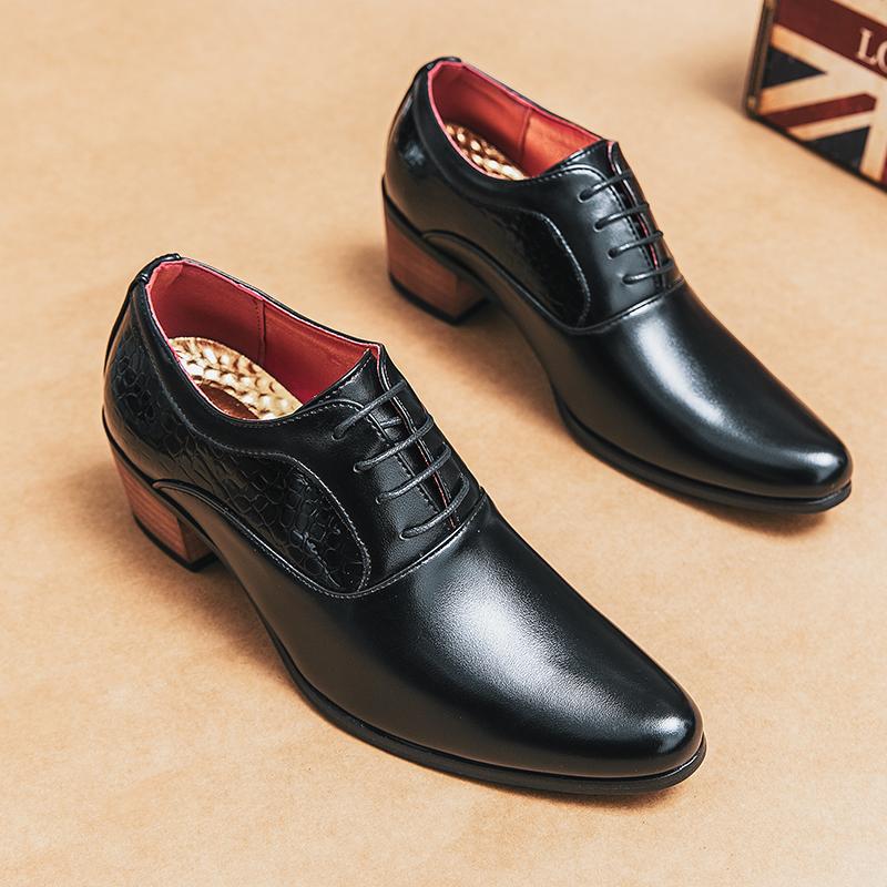 Новые мужские оксфорды на шнуровке 2024 из натуральной кожи, на высоком каблуке, клубная классика, с острым носком, повседневная модная обувь, новый стиль