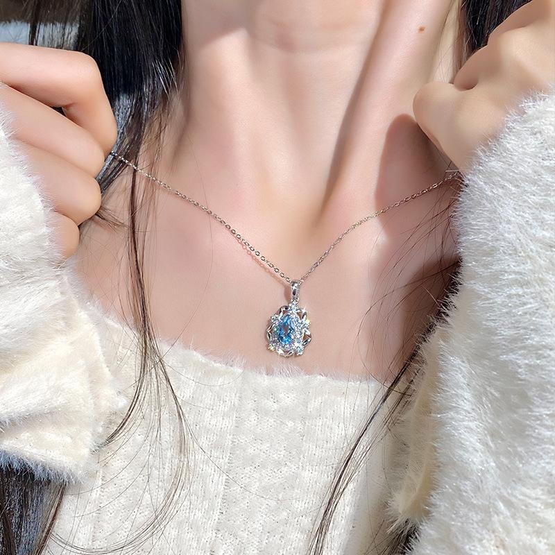 Natural colored treasure spar pendant s925 sterling silver non-fading necklace women's high-end design clavicle chain daily women's jewelry gifts