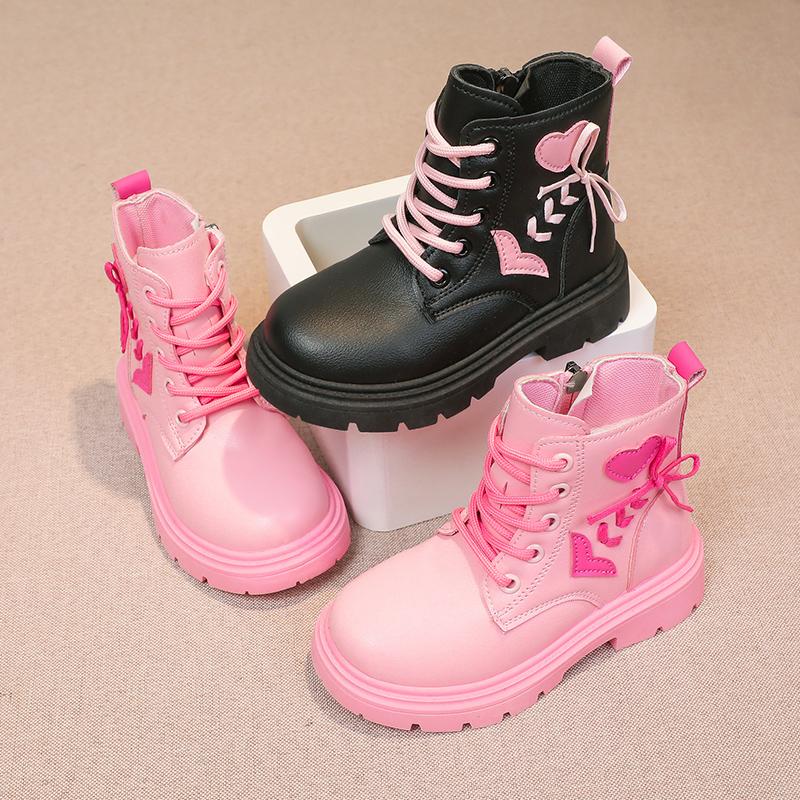 Girls Fashion Leather Boots Thick Bottom Children Princess Boots Soft Breatheable Color Matching Love Patch Kids Catwalk Boots