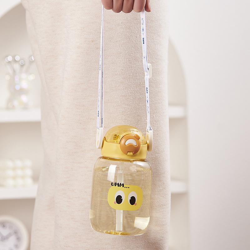 Диагональная чашка-соломинка высокой ценности, милая мультяшная детская чашка для воды, крышка-бомба, 500 мл, пластиковая чашка