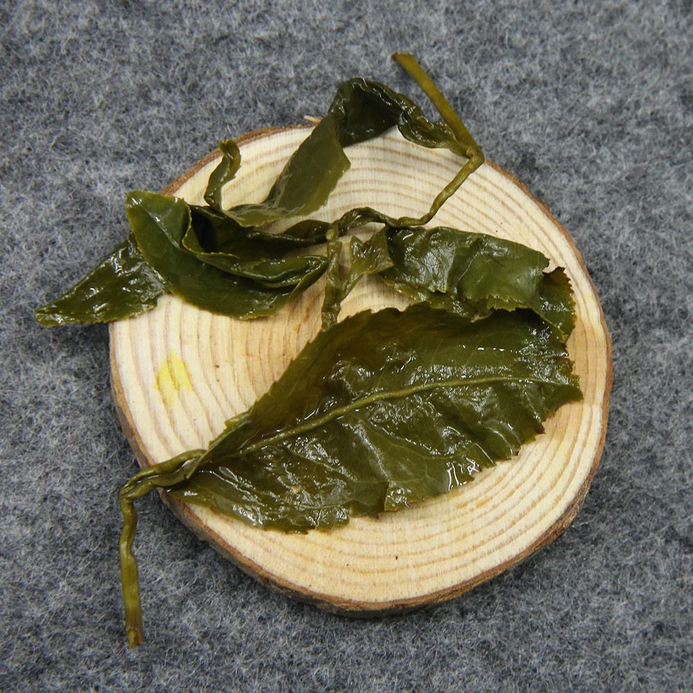 Зелёный крупнолистовой чай