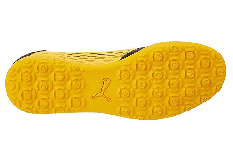 Puma Будущее 5.4 Тт Футбольные бутсы Черный/Желтый 105803-03