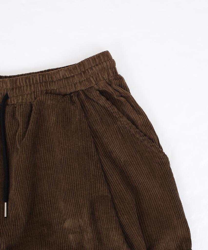 CAMEL WORK Wide Corduroy Cut Cargo Pants (Brown)