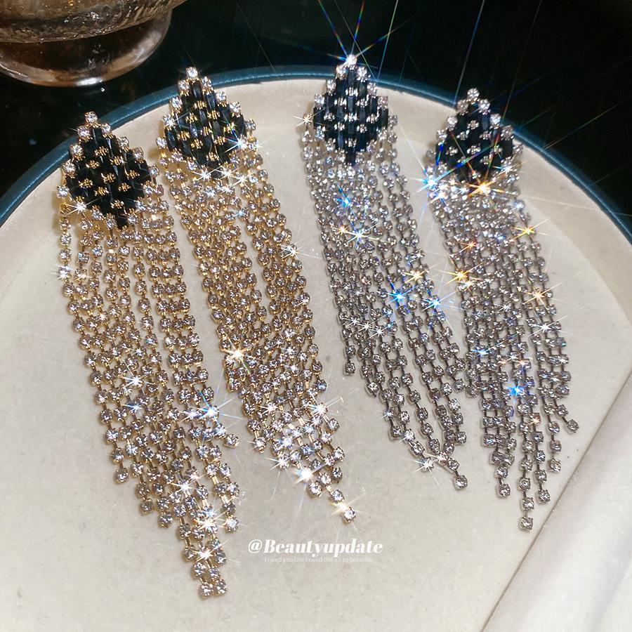 Серьги-гвоздики с геометрической бахромой из страз Silver Needle - Элегантные высококачественные серьги-пусеты