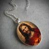 Jesus And Mary Religious Heart-Shaped Christian Faith Amulet, Inlaid With A Time Gem Glass Pendant Necklace.