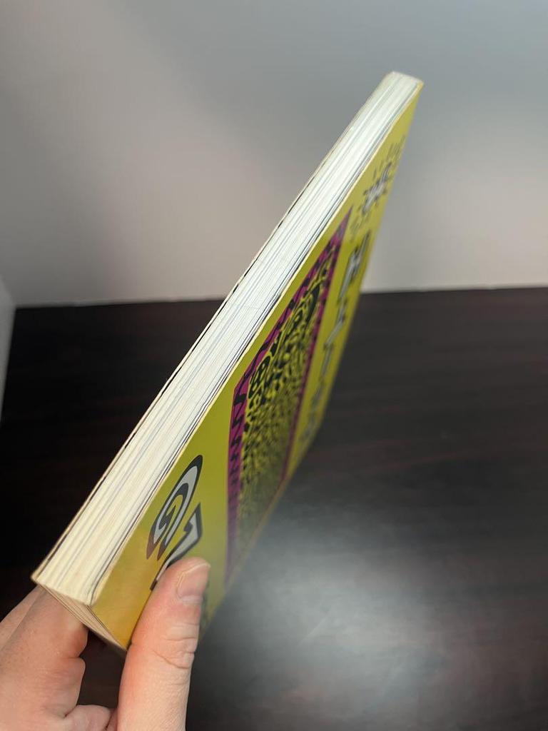 [Б/У] Коллекция фотографий работ из художественной книги Кита Харинга