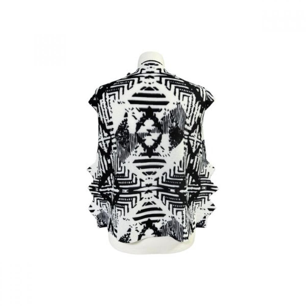 La Vita Junko Diamond Geometric Print Durie Sleeveless Top Ltsts21p