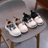 Детские кожаные кроссовки 2025 осень новые для мальчиков и девочек обувь на липучках, корейская версия, повседневная обувь на мягкой подошве для мальчиков