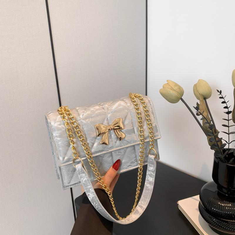 Модная маленькая сумка-мешок в стиле аромата, легкая, роскошная, для женщин, новая, с бриллиантовой цепочкой, маленькая квадратная сумка-бабочка, сумка через плечо на одно плечо