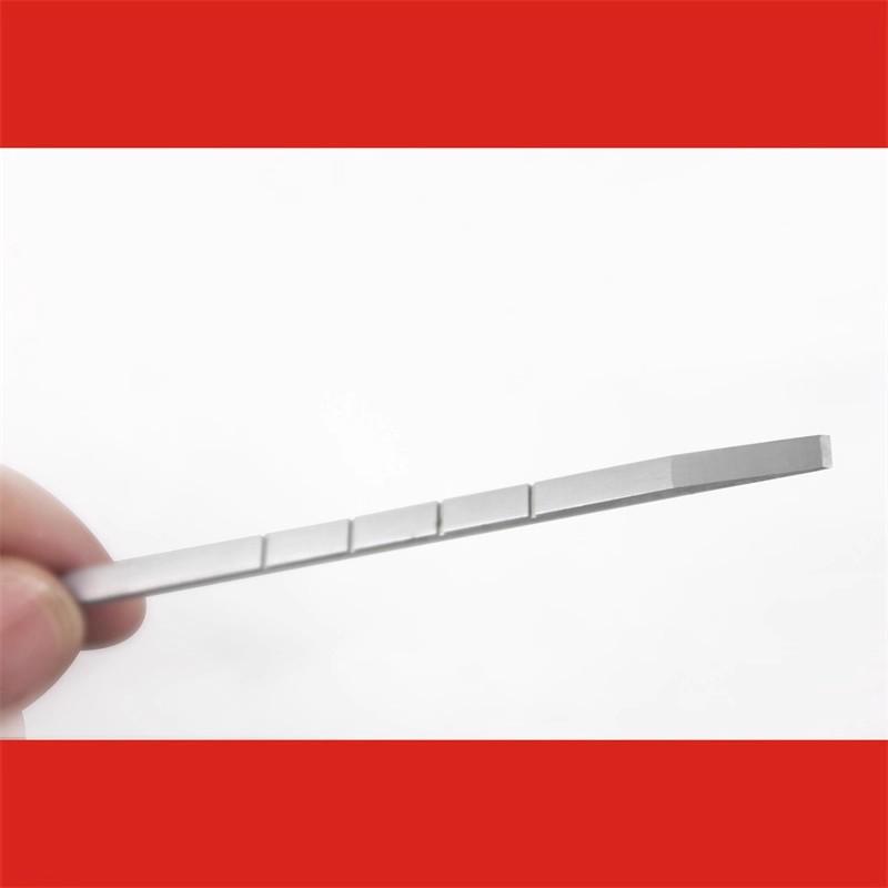 Jinzhong Ultra-Thin Beveled Nasal Bone Chisel for Plastic Surgery