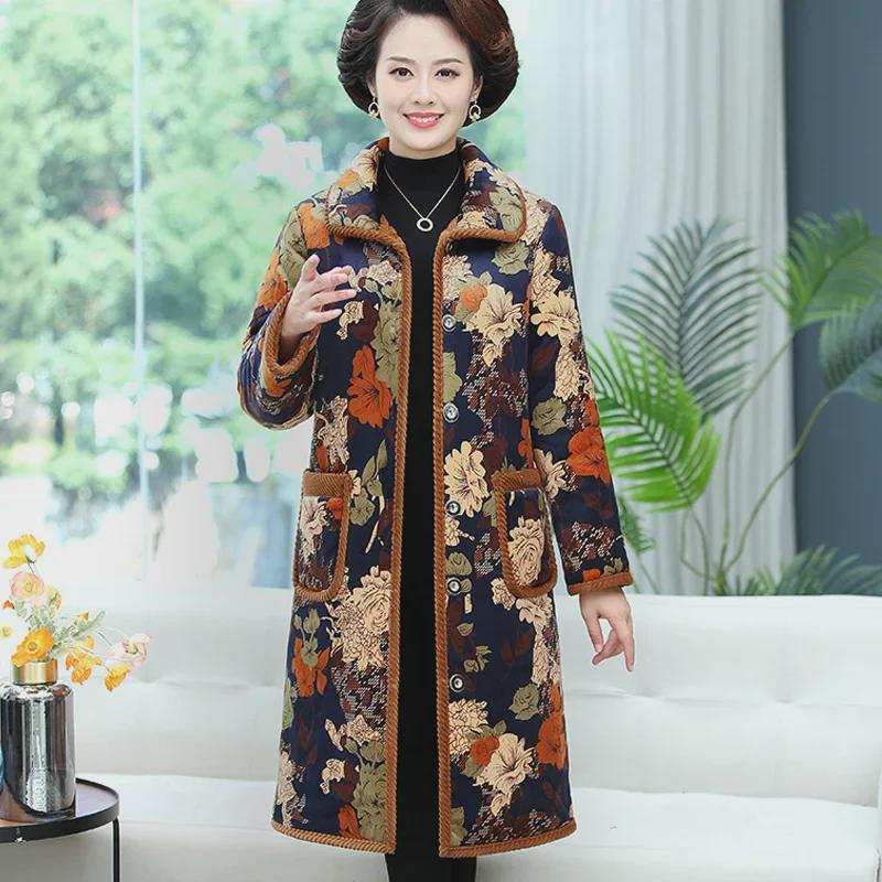 Теплое бархатное пальто с цветочным принтом и кристаллами для женщин среднего и пожилого возраста