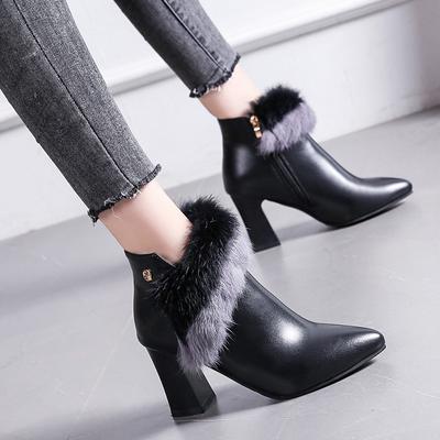 Модные женские меховые зимние теплые остроносые ботильоны сексуальные металлические украшения молния женские ботинки удобные женские туфли