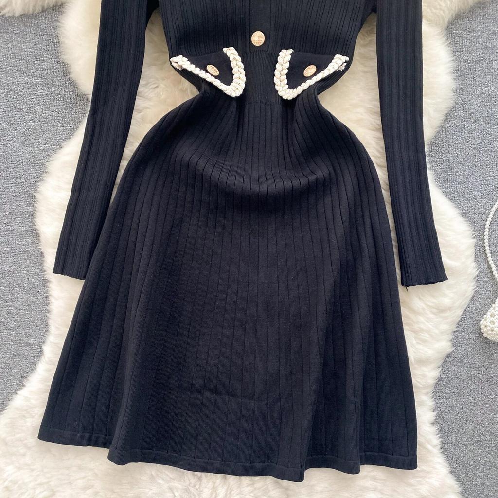 Knitted dress Women Autumn and Winter New High Sense Chic Waist Hugging Slimming Temperament Lapel Sweater Dress