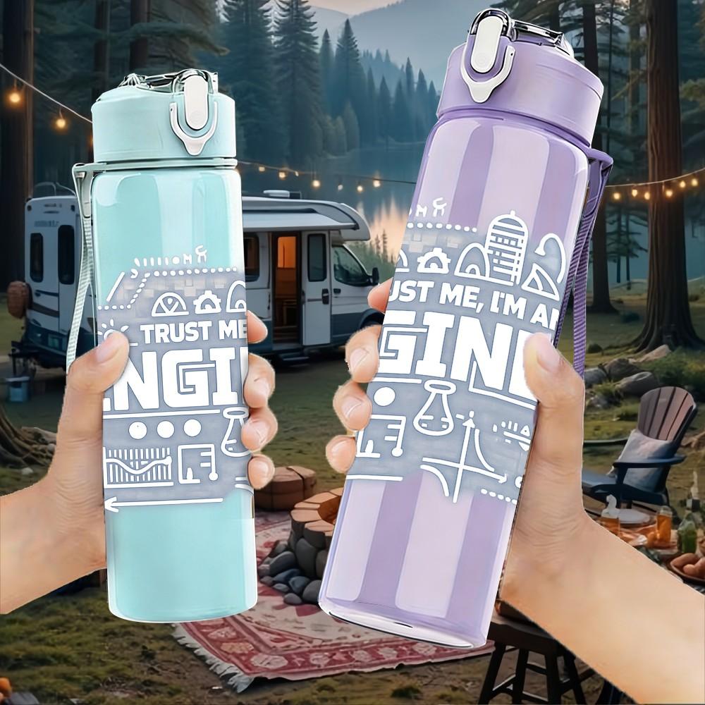 1PC Engineer Retro Vintage Badge Print 750ml Color Plastic Sports Water Bottle Leakproof Flip Straw Lid Suitable for Sports Office Home Use