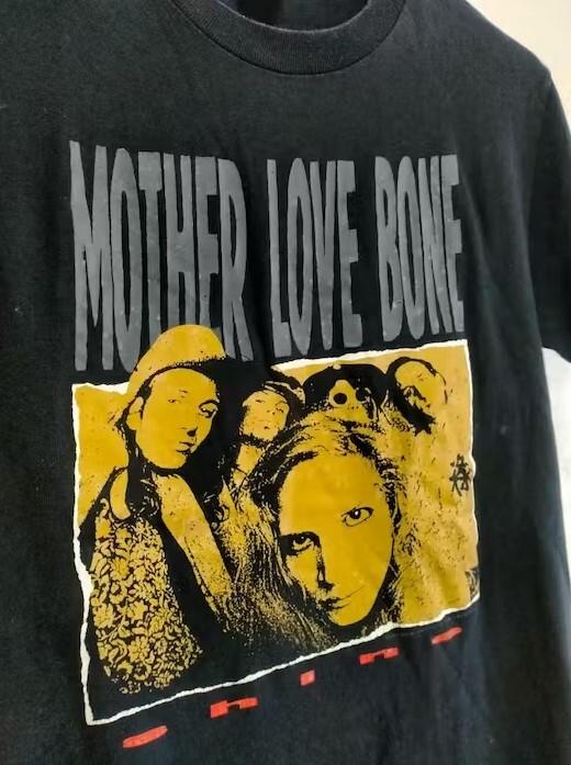 HOT Mother Love Bone Album Tee reprinted shirt cotton unisex Unisex T-Shirt