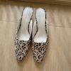 Leather Niche Leopard Print Fine Heel Bag Head Half Slippers Women's 2025 Spring and Summer New Outer Wear Middle Heel Sandals Muller Shoes