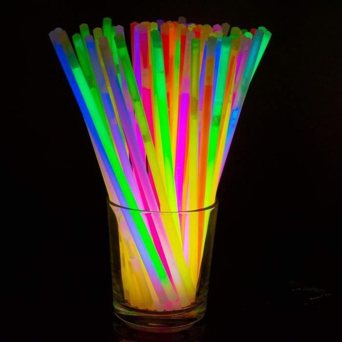 Bâtons lumineux - Haute qualité - 100 bâtons - Connecteurs inclus - Bracelets néon - Fêtes et événements