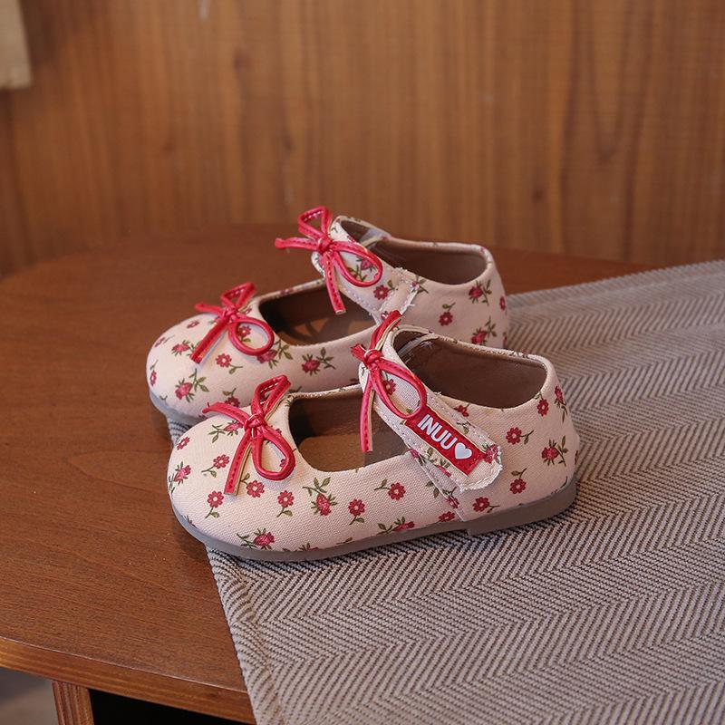 Girls shoes small leather shoes spring and autumn children floral princess shoes Korean version versatile baby girl shoes soft sole children's bab